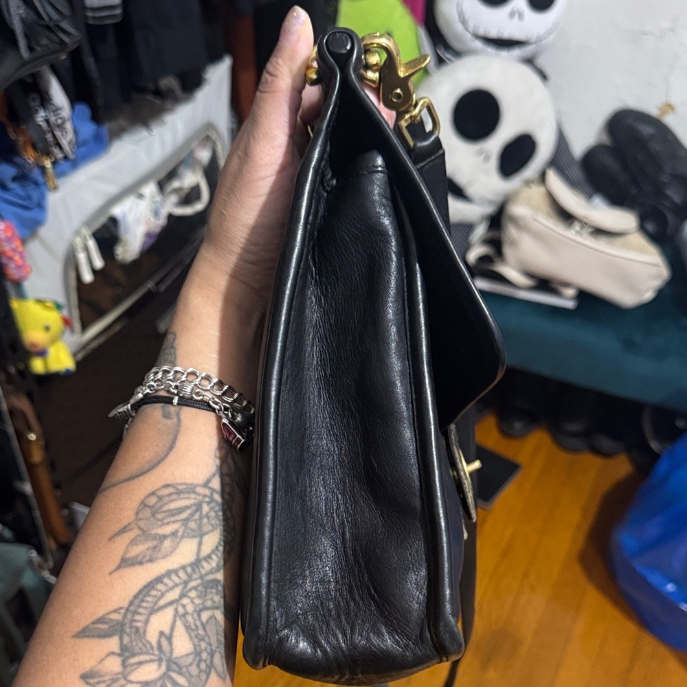 Coach Vintage Willis bag #9927 - Picture 10 of 15